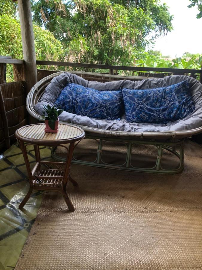 Retro Kampot Guesthouse Kültér fotó