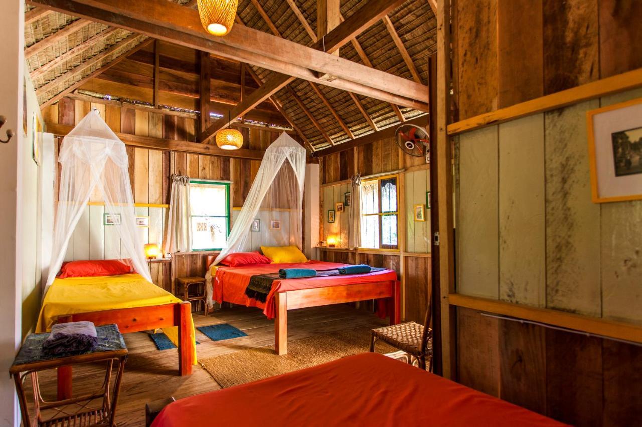 Retro Kampot Guesthouse Kültér fotó